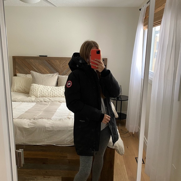 Women’s Trillium Parka - Canada Goose - Picture 4 of 5